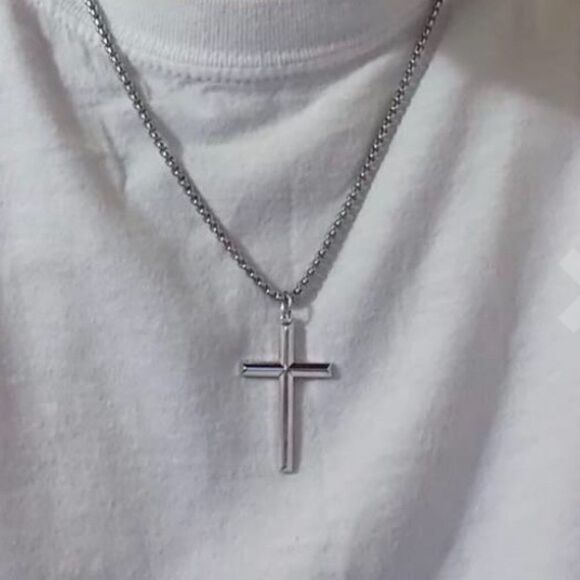 ✨New 925 Sterling Silver Cross with 24” Chain Necklace - Picture 3 of 5